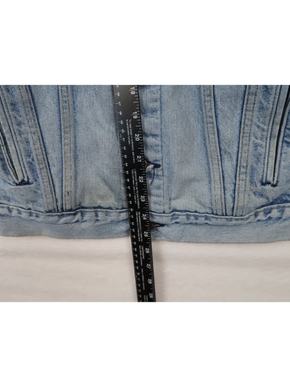 Vintage 1980's M Levis Light Wash Denim Trucker Jacket Blue Button Front - Picture 6 of 9